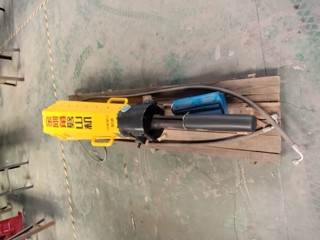 乌海二氧化碳致裂设备二氧化碳致裂设备现场