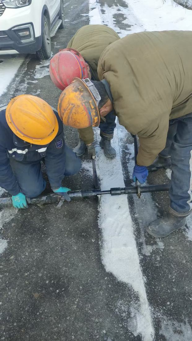 嘉峪关二氧化碳致裂设备二氧化碳致裂设备现场