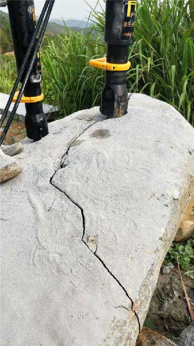 金凤区二氧化碳致裂设备二氧化碳致裂设备现场