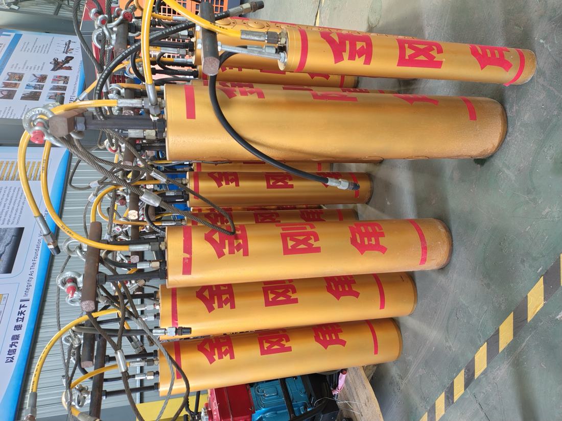 弥勒市二氧化碳致裂设备二氧化碳致裂设备现场